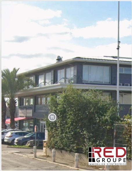 Local d'activités - 900 m²