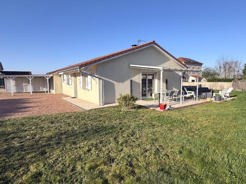 Villa - 90 m² - 5 pièces