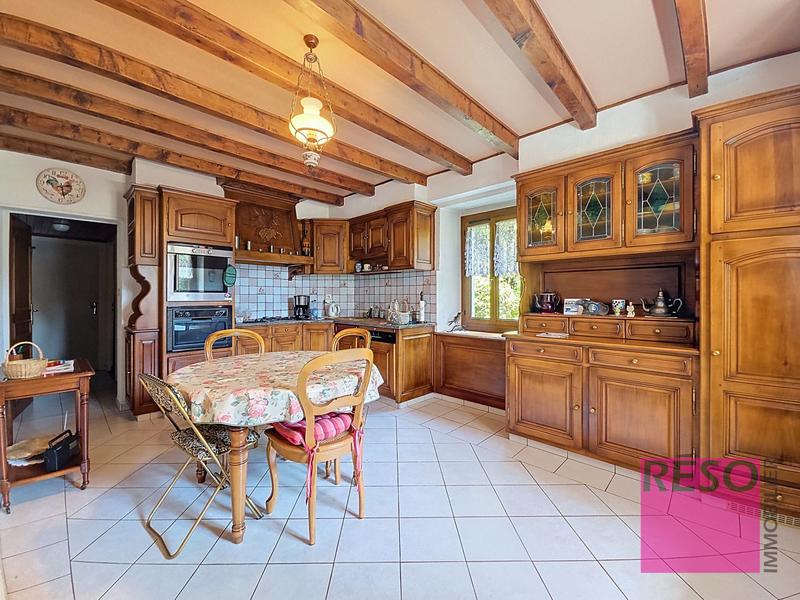 Maison - 290 m² - 10 pièces