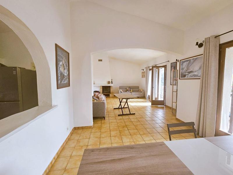 Appartement - 100 m² - 3 pièces