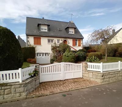 Maison - 115 m² - 6 pièces