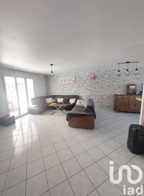 Maison - 102 m² - 4 pièces