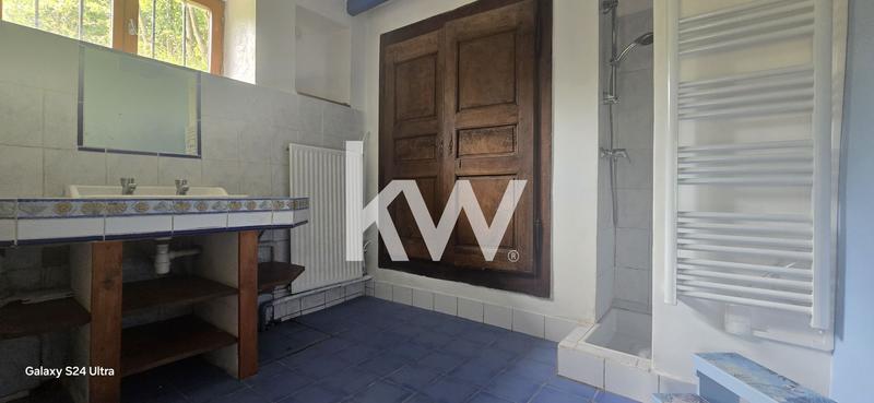 Maison - 150 m² - 5 pièces