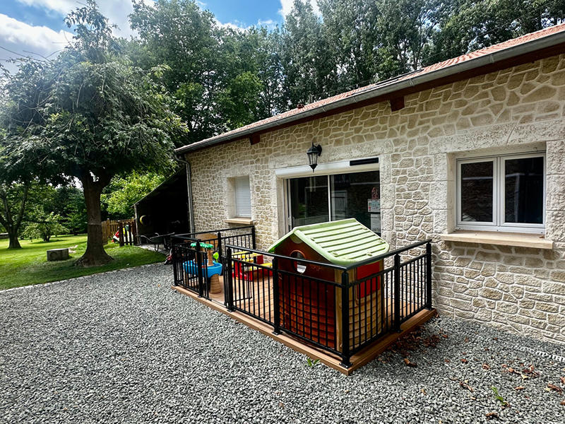 Maison - 200 m² - 9 pièces