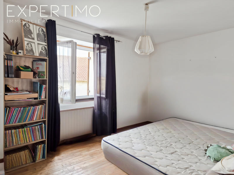 Maison - 105 m² - 5 pièces