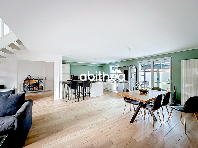 Maison - 155 m² - 6 pièces