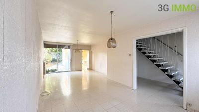 Maison - 146 m² - 6 pièces