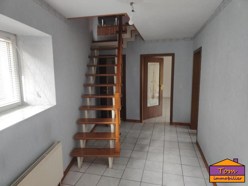 Maison - 240 m² - 10 pièces