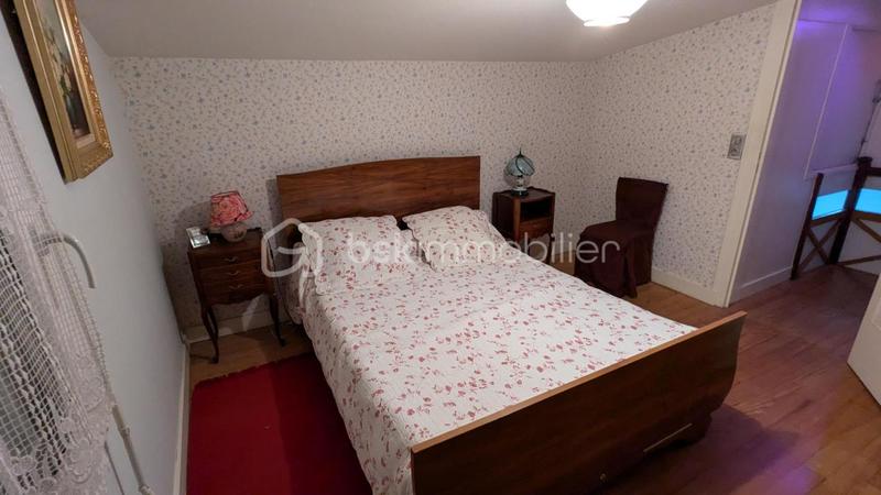 Maison en pierre - 83 m² - 4 pièces