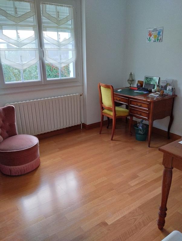 Maison - 142 m² - 8 pièces