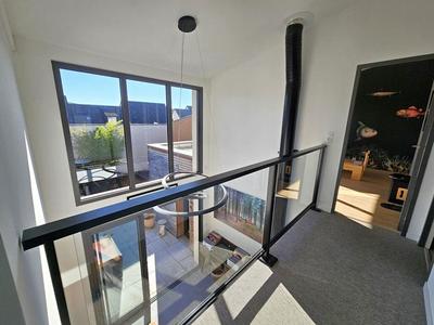 Maison - 194 m² - 9 pièces