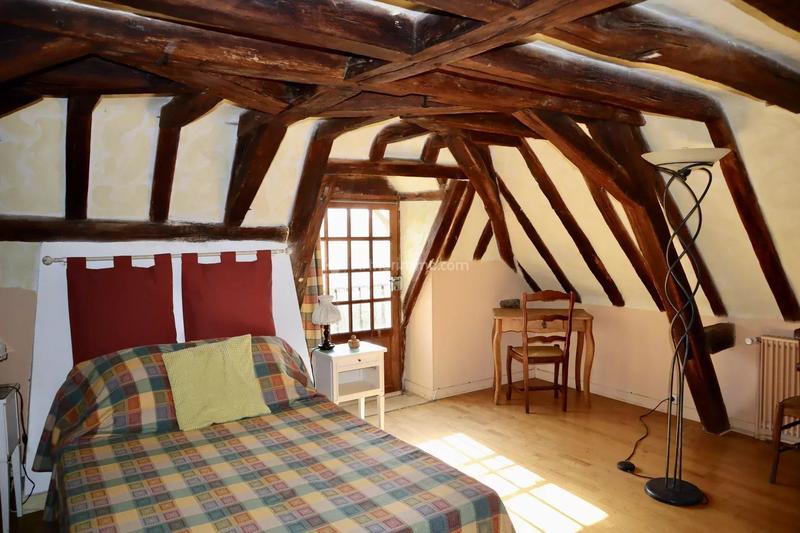 Maison - 520 m² - 17 pièces