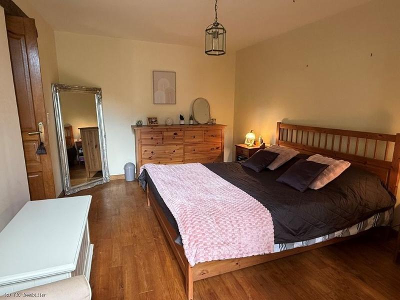 Maison en pierre - 125 m² - 4 pièces