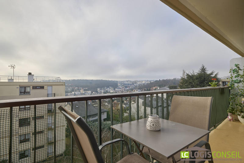 Appartement - 82 m² - 5 pièces