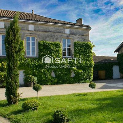 Maison - 190 m² - 7 pièces