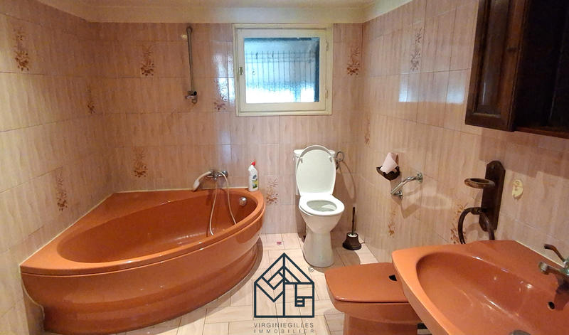 Maison - 85 m² - 5 pièces