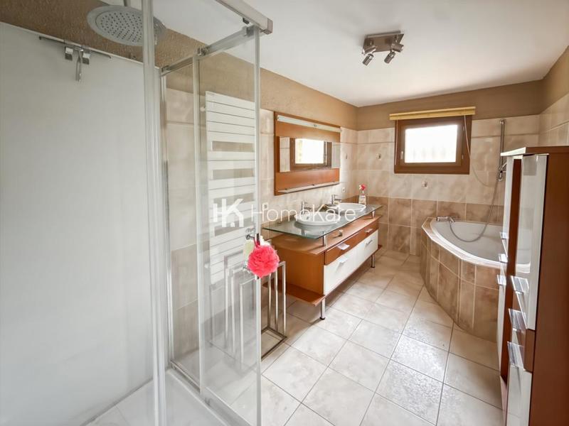 Villa - 150 m² - 6 pièces