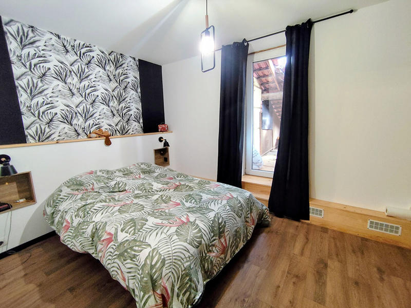 Maison - 163 m² - 8 pièces