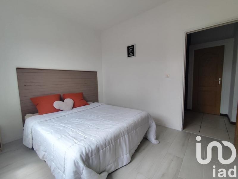 Maison - 200 m² - 5 pièces