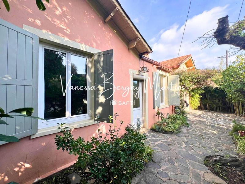 Maison - 80 m² - 4 pièces