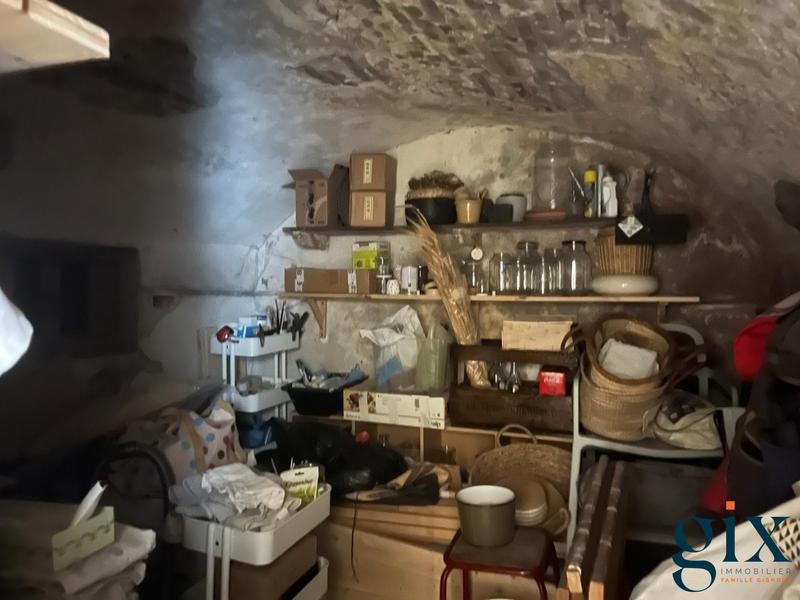 Appartement - 85 m² - 3 pièces