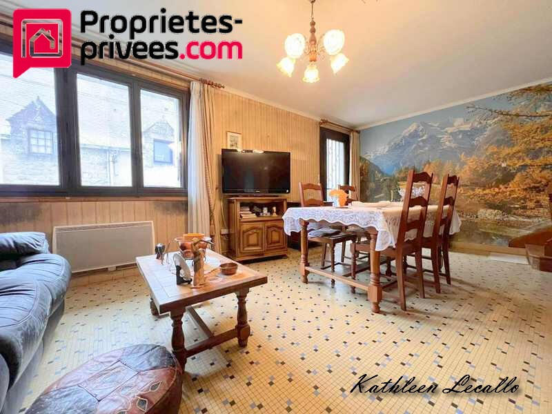 Maison - 112 m² - 7 pièces
