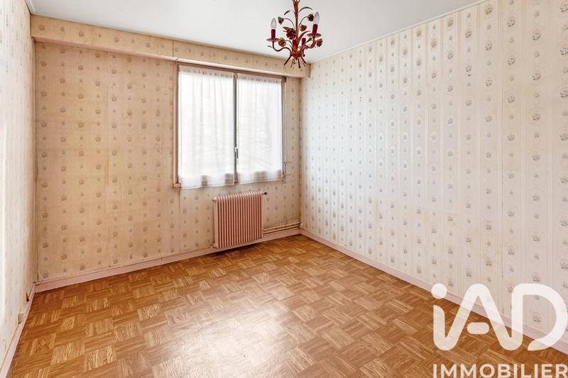 Appartement - 90 m² - 4 pièces