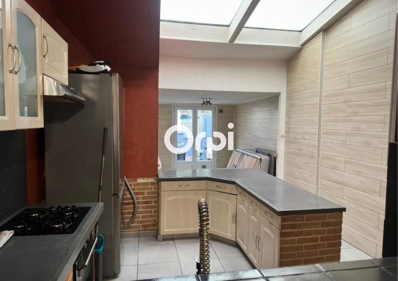 Maison - 93 m² - 4 pièces