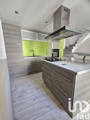 Maison de village - 80 m² - 4 pièces