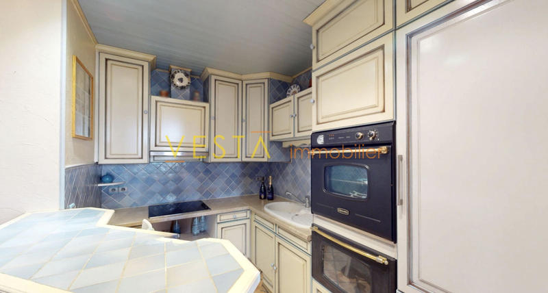 Appartement - 75 m² - 3 pièces