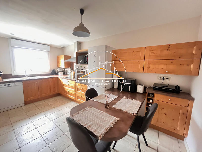 Maison - 110 m² - 5 pièces