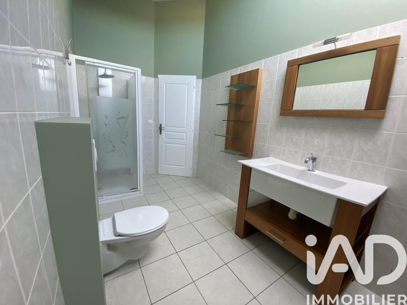 Appartement - 76 m² - 2 pièces