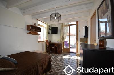 Chambre - 10 m² - 1 pièce