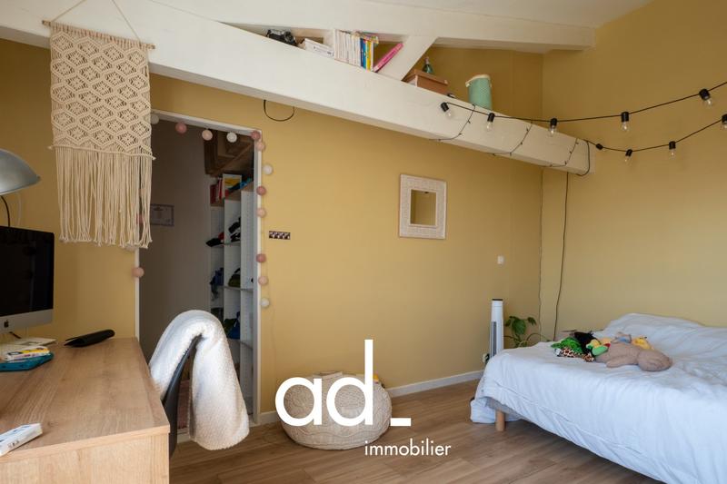 Maison - 150 m² - 4 pièces