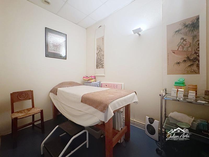 Local d'activités - 58 m² - 5 pièces