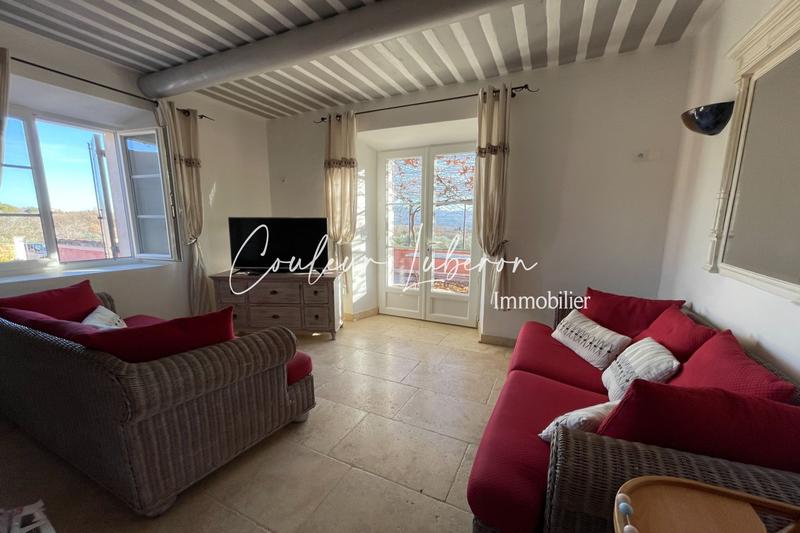 Propriété - 190 m² - 7 pièces