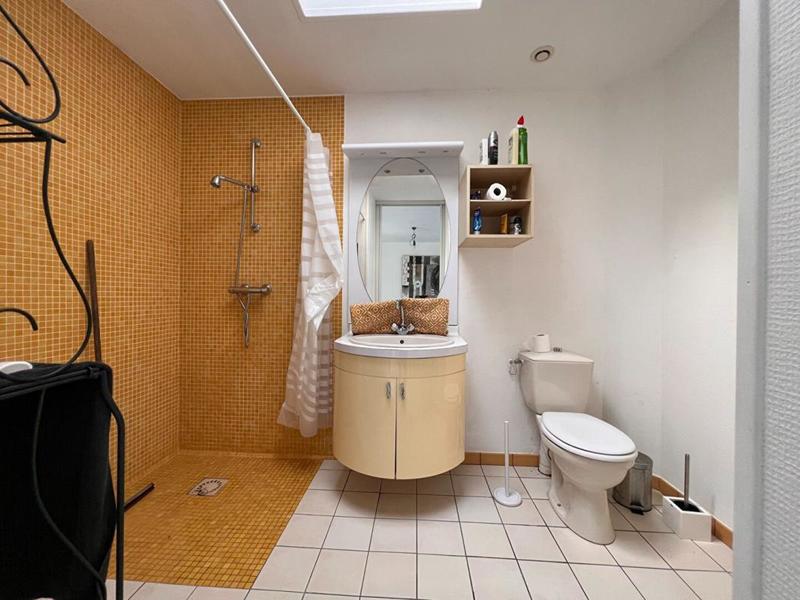 Propriété - 213 m² - 6 pièces