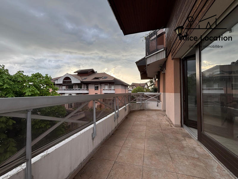 Appartement - 64 m² - 3 pièces