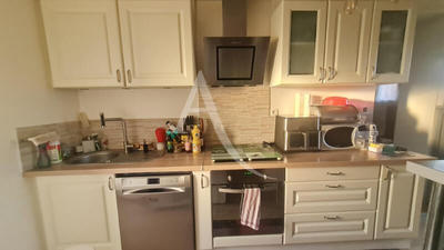 Maison - 76 m² - 3 pièces