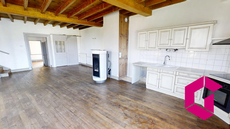 Maison ancienne - 216 m² - 6 pièces