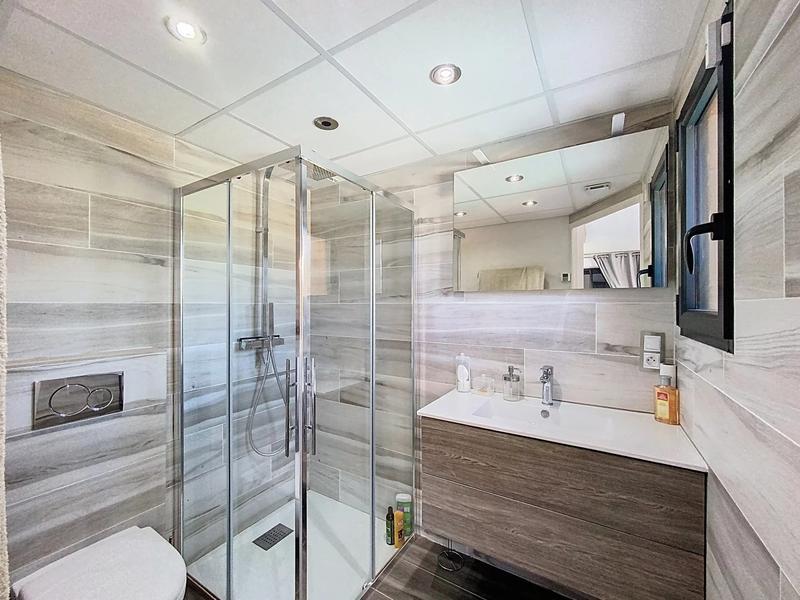 Maison - 265 m² - 7 pièces