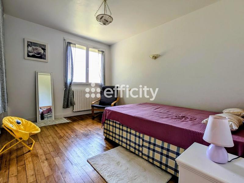 Maison - 150 m² - 8 pièces