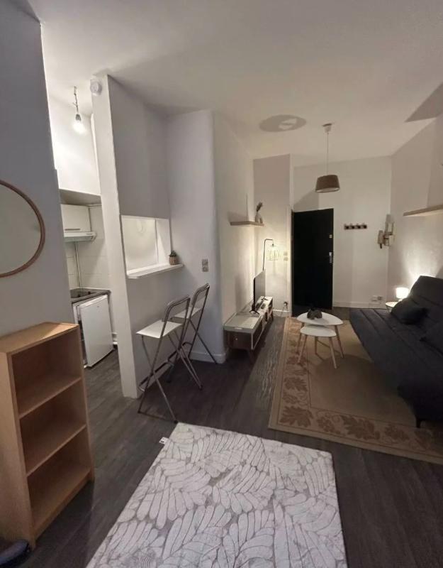 Studio - 20 m² - 1 pièce
