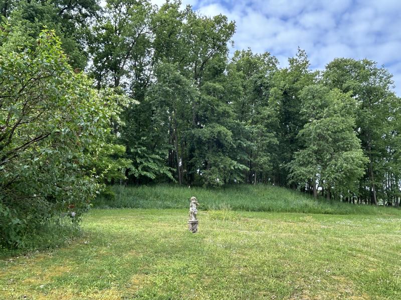 Propriété - 240 m² - 10 pièces