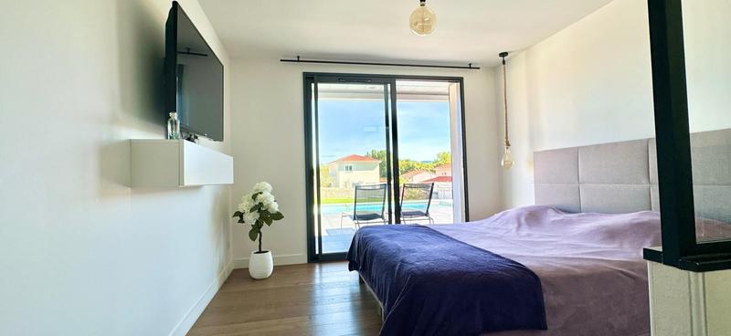 Maison - 161 m² - 5 pièces