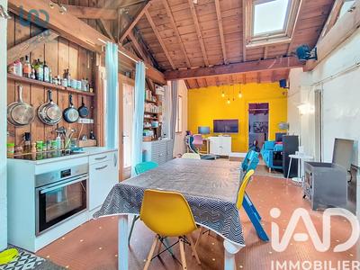 Maison - 97 m² - 4 pièces