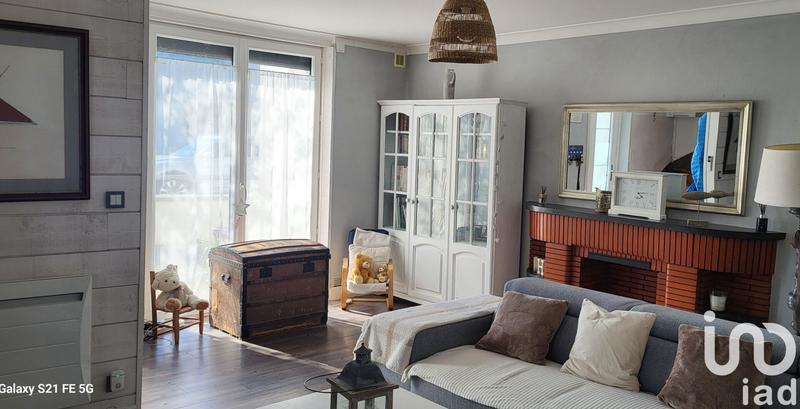 Maison - 230 m² - 10 pièces