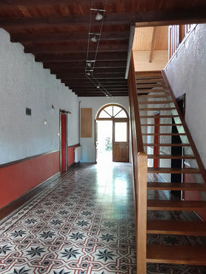 Maison - 220 m² - 6 pièces