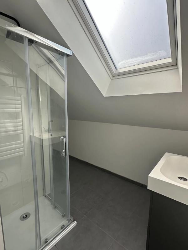 Pavillon - 147 m² - 7 pièces