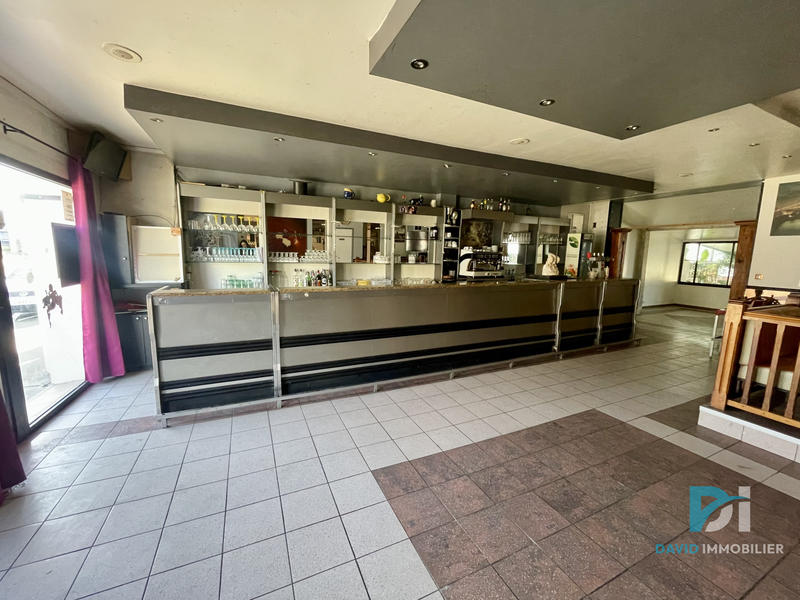 Immeuble - 219 m² - 4 pièces